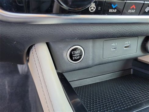 Used 2023 Nissan Rogue SL w/ SL Premium Package image 25