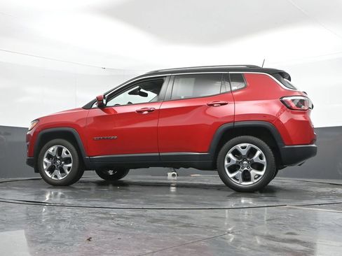 Used 2018 Jeep Compass Limited image 46