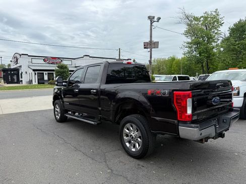 Used 2018 Ford F250 Lariat w/ Chrome Package AWD/4WD image 5
