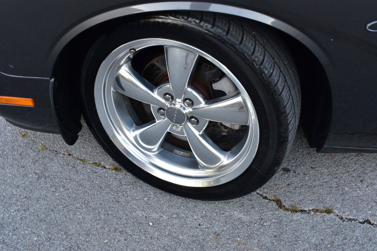 Used 2013 Dodge Challenger R/T RWD image 33