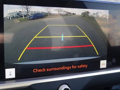 Used 2024 Toyota Crown XLE image 27