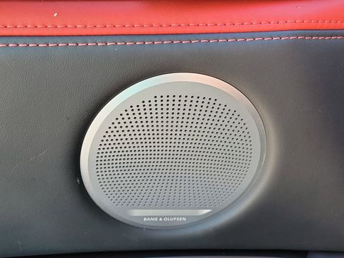 Used 2018 BMW X5 M image 21