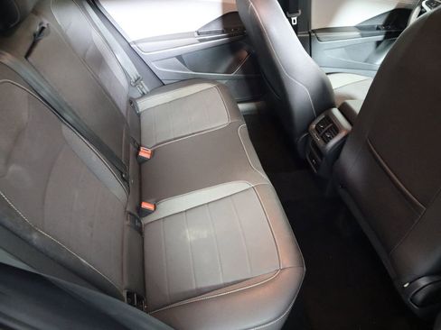 Used 2024 Volkswagen Taos SE image 55