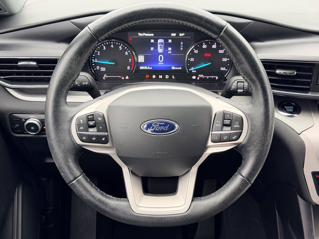 Certified 2023 Ford Explorer XLT w/ Equipment Group 202A RWD image 19
