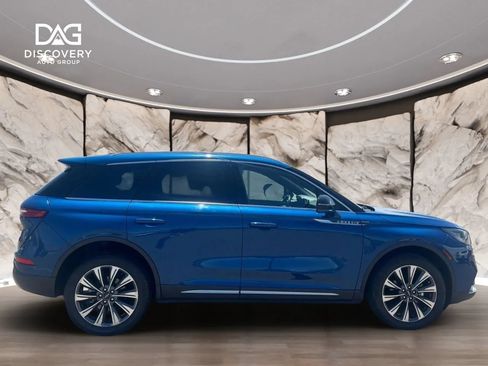 Used 2020 Lincoln Corsair Reserve FWD image 4
