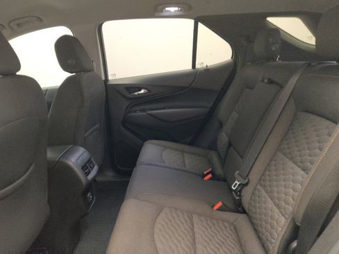 Used 2019 Chevrolet Equinox LT FWD image 18