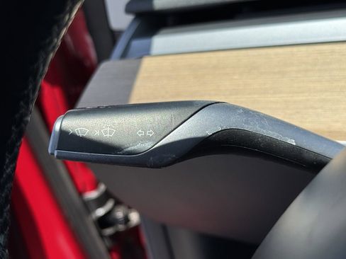 Used 2018 Tesla Model 3 Long Range RWD image 31