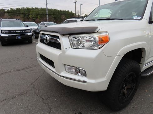 Used 2011 Toyota 4Runner 4WD image 9