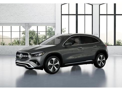 Certified 2026 Mercedes-Benz GLA 250 4MATIC image 38