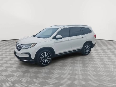 Used 2019 Honda Pilot Touring image 4