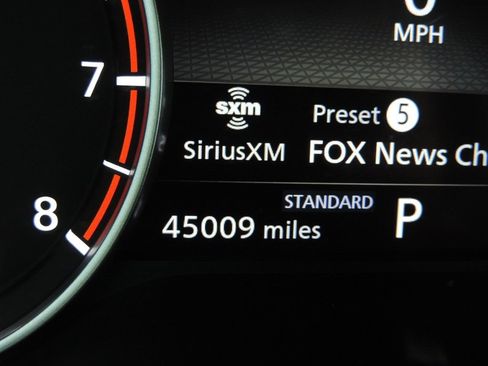 Used 2023 Nissan Rogue SV FWD image 28