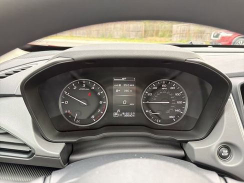 Used 2024 Subaru Crosstrek 2.0i Premium image 28