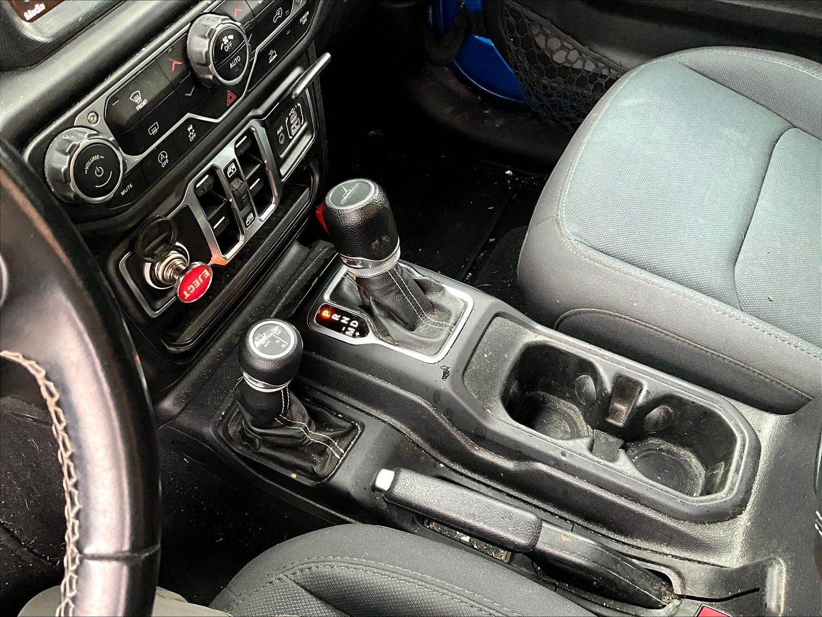 Used 2022 Jeep Gladiator Overland AWD/4WD image 21