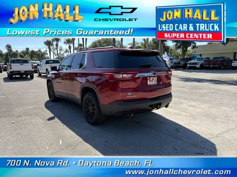 Used 2019 Chevrolet Traverse LT FWD image 6