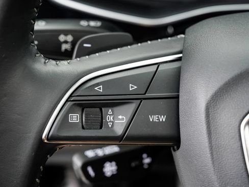 Used 2019 Audi Q8 Premium Plus AWD/4WD image 12