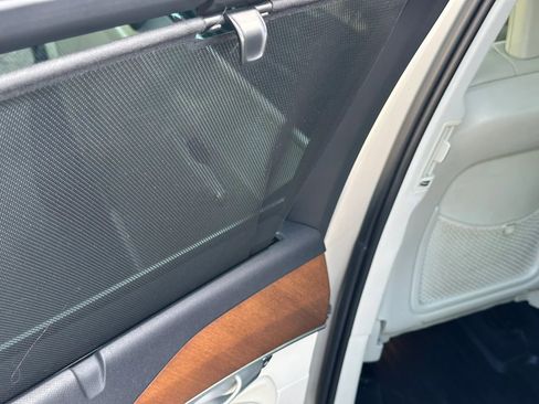 Used 2017 Volvo XC90 T6 Inscription w/ Vision Package image 16