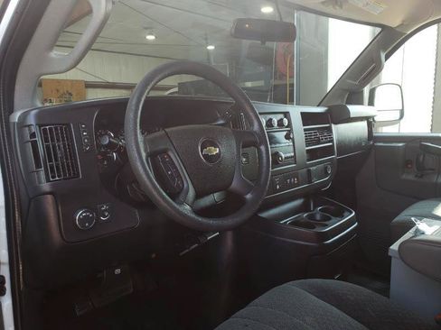 Used 2020 Chevrolet Express 2500 w/ Driver Convenience Package RWD image 15
