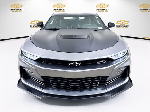Used 2022 Chevrolet Camaro SS image 2