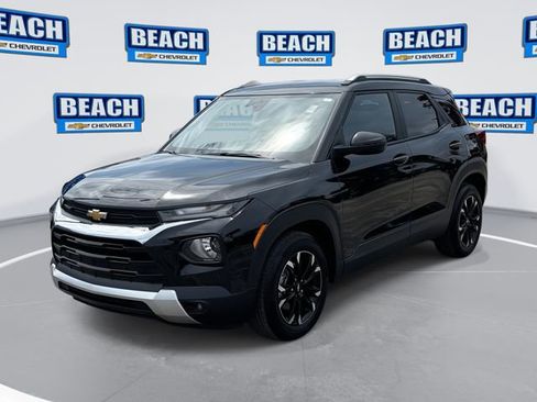 Used 2023 Chevrolet TrailBlazer LT w/ Convenience Package FWD image 1