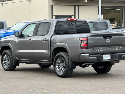 New 2026 Nissan Frontier SV image 6