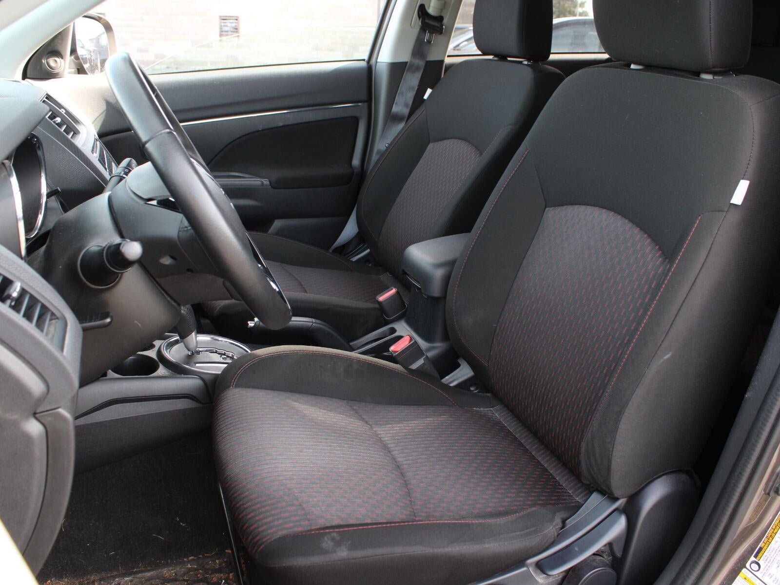 Used 2017 Mitsubishi Outlander Sport LE AWD/4WD image 15