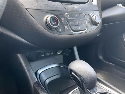 Used 2024 Chevrolet Malibu LT FWD image 25