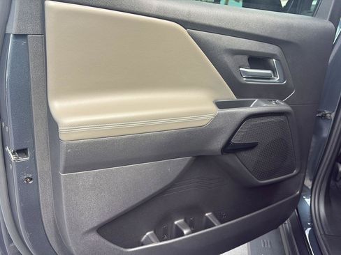 Used 2026 Chevrolet Silverado EV Trail Boss AWD/4WD image 37