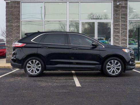 Used 2019 Ford Edge Titanium w/ Equipment Group 301A image 2