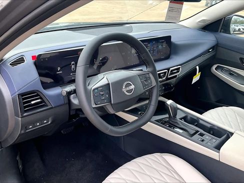 New 2026 Nissan Sentra SL w/ Floor Mat Package FWD image 10