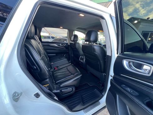 Used 2020 INFINITI QX60 Luxe w/ Essential Package AWD/4WD image 11
