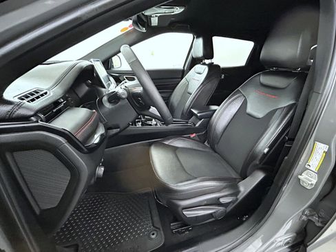 Certified 2024 Jeep Compass Trailhawk image 10