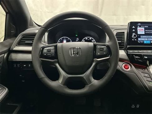 New 2025 Honda Odyssey Sport-L image 14