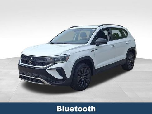 Used 2024 Volkswagen Taos S FWD image 4