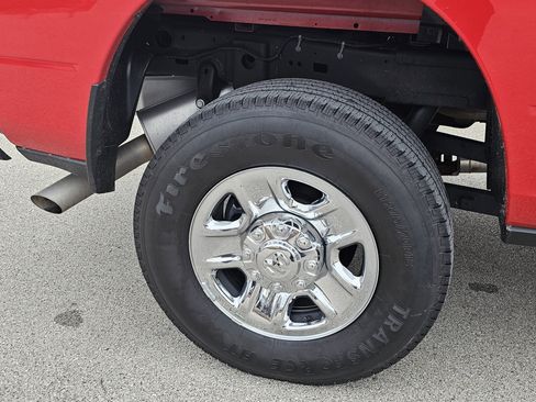 Used 2024 RAM 2500 Big Horn w/ Bed Utility Group image 41