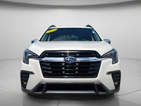 Used 2023 Subaru Ascent Limited w/ Technology Package AWD/4WD image 5