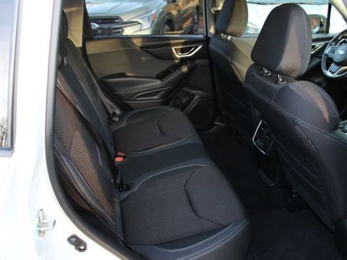 Used 2019 Subaru Forester Premium image 33