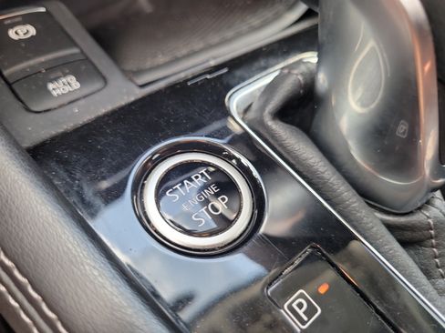 Used 2022 Nissan Kicks SV FWD image 17