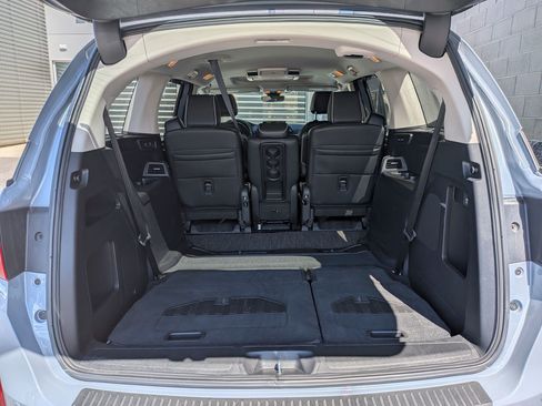 Used 2025 Honda Odyssey Touring image 29