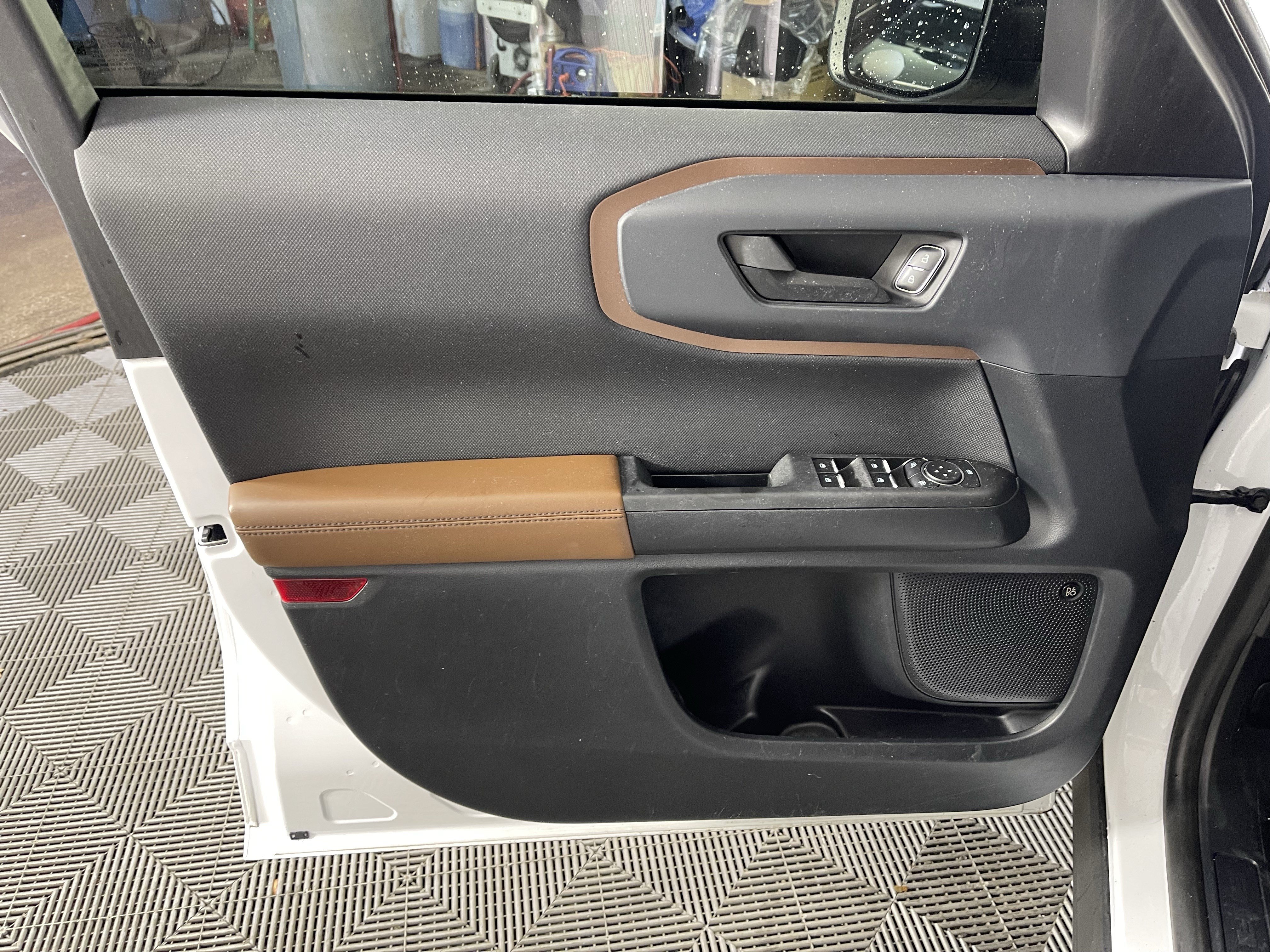Used 2021 Ford Bronco Sport Outer Banks w/ Outer Banks Package (96D) AWD/4WD image 15