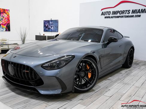 Used 2025 Mercedes-Benz AMG GT 63 image 1