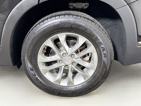 Used 2019 Hyundai Santa Fe SEL AWD/4WD image 29
