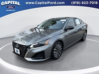 Used 2024 Nissan Altima 2.5 SV video 1