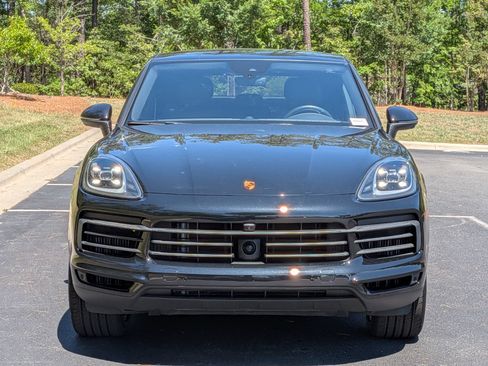 Certified 2023 Porsche Cayenne Platinum Edition AWD/4WD image 35