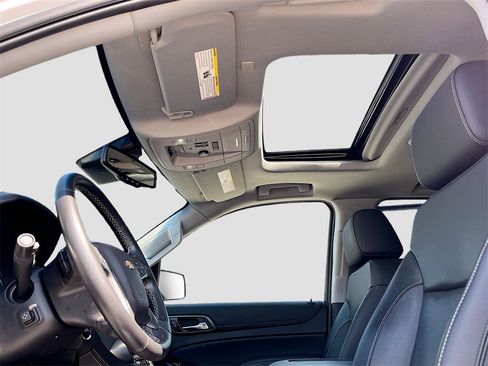 Used 2019 Chevrolet Tahoe Premier image 22