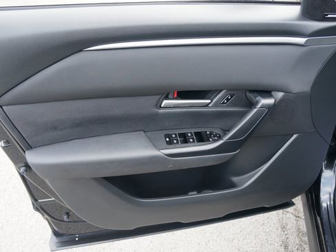 Used 2024 MAZDA CX-50 AWD 2.5 S w/ Premium Package image 14