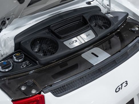Used 2014 Porsche 911 GT3 RWD image 39