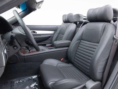 Used 2002 Ford Thunderbird RWD image 8