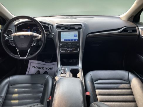 Used 2020 Ford Fusion SEL FWD image 35