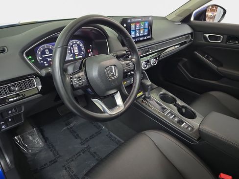 Used 2024 Honda Civic Touring image 18