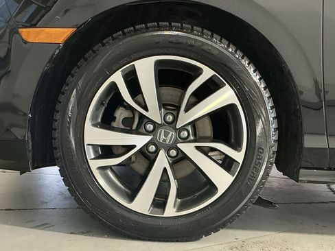 Used 2024 Honda Odyssey Touring image 13